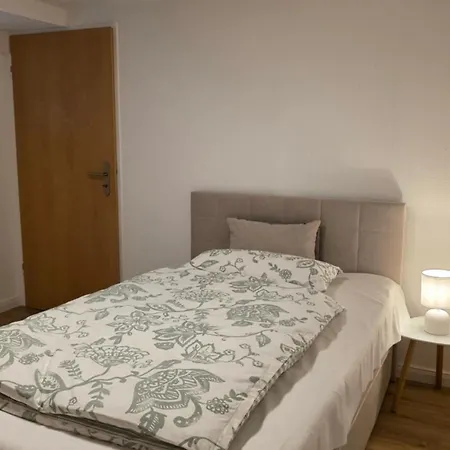 Business Near Messe Duesseldorf-lohausen Düsseldorf