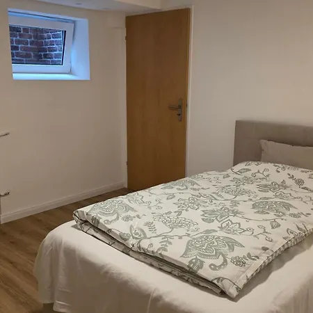 Business Near Messe Duesseldorf-lohausen *